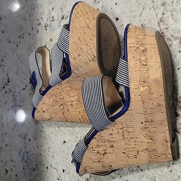 Wedges - Picture 2 of 3